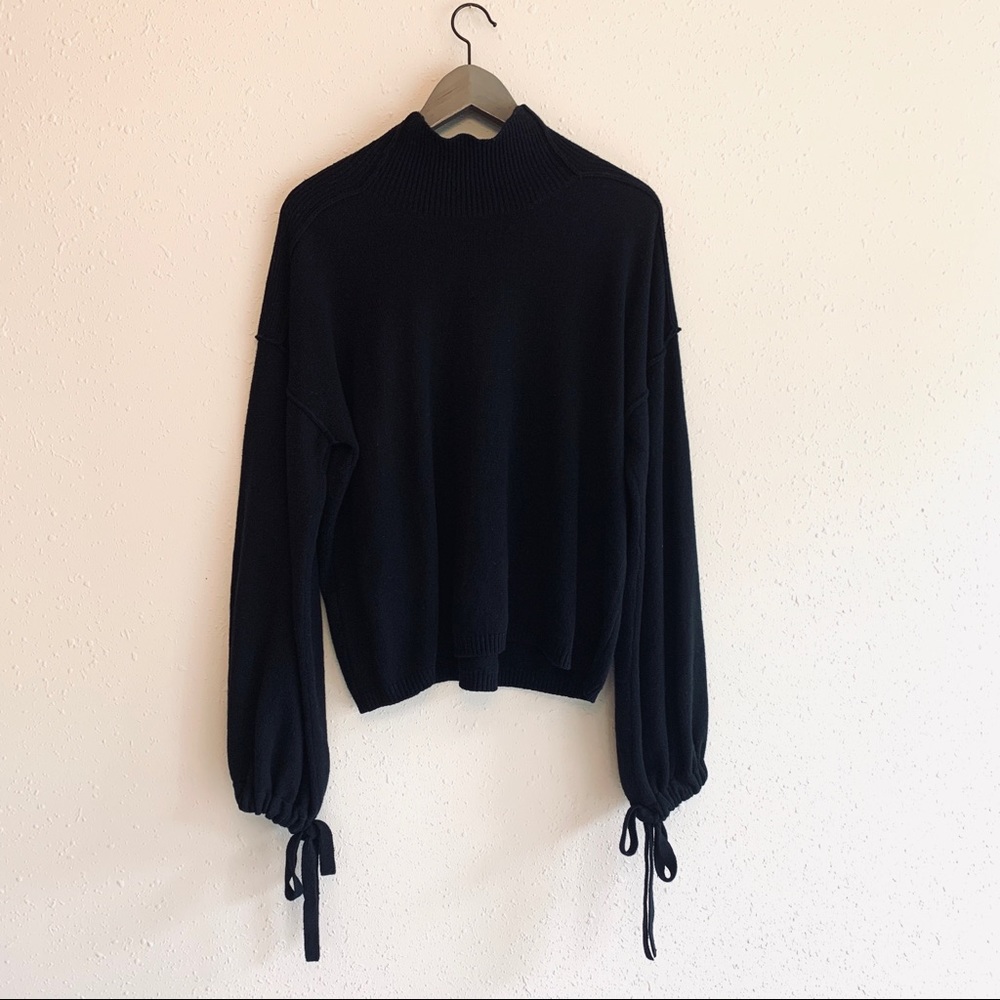 BCBGMAXAZRIA Turtle Neck Wool Sweater/Sz:S/NWT - Picture 3 of 8